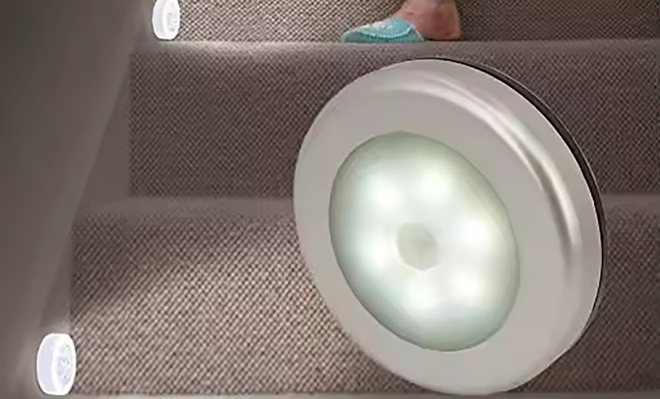 SVETLO NA SENZOR (6 KOM)