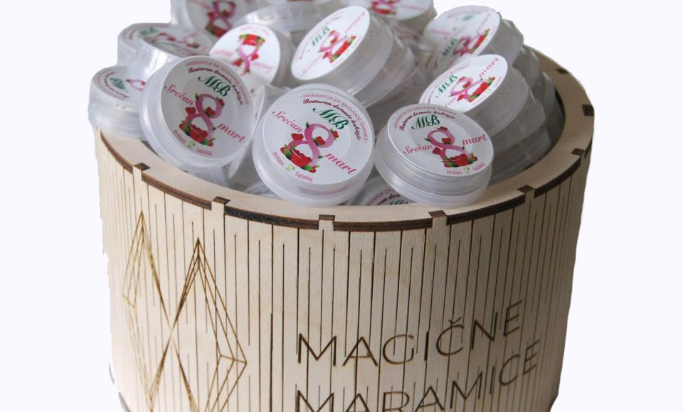DRVENA KUTIJA ZA MAGIČNE MARAMICE TIP KMM-130